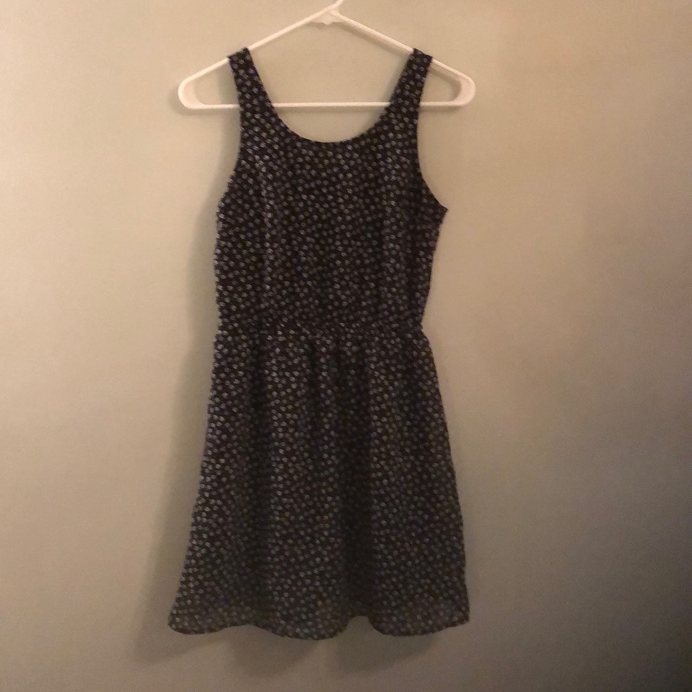 Sun dress- black and white!